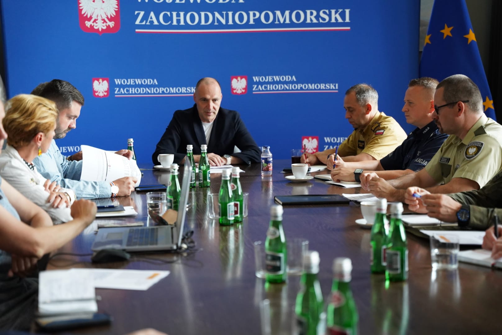 Zespół zarządzania kryzysowego zebrał się w sprawie śniętych ryb na Odrze
